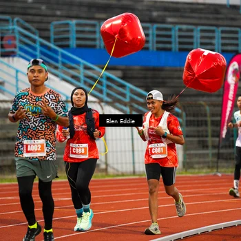 Runner Photo 4696710
