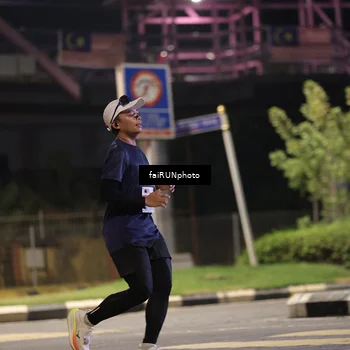Runner Photo 4696711