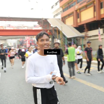 Runner Photo 4696737