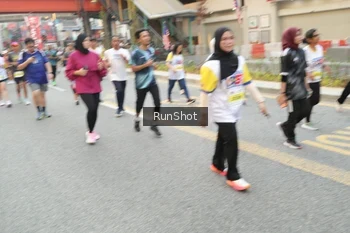 Runner Photo 4696742