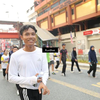 Runner Photo 4696779
