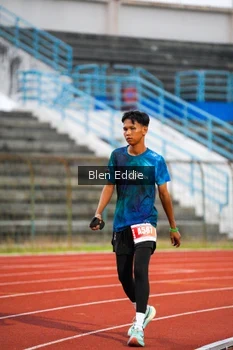 Runner Photo 4696812