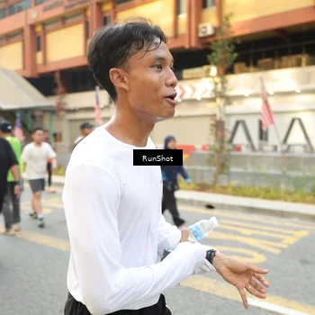 Runner Photo 4696814