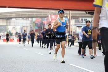 Runner Photo 4696844