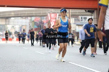 Runner Photo 4696845