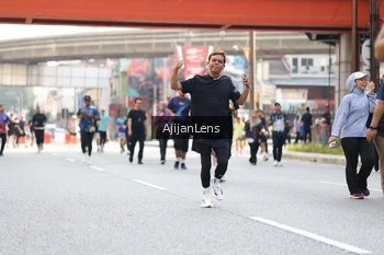 Runner Photo 4696877