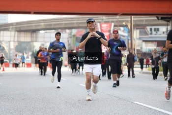 Runner Photo 4696905