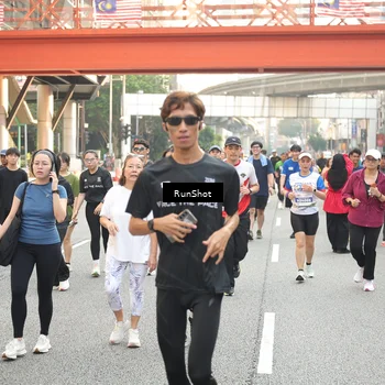 Runner Photo 4696913