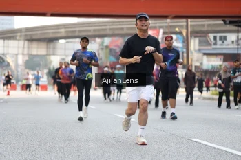 Runner Photo 4696925