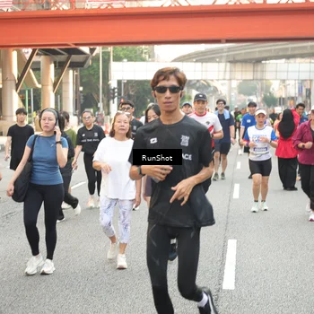 Runner Photo 4696935