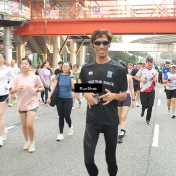 Runner Photo 4696942