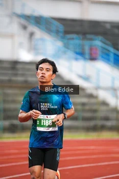 Runner Photo 4696945