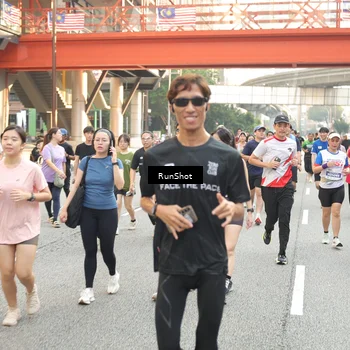 Runner Photo 4696970