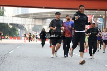 Runner Photo 4697077