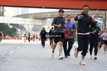 Runner Photo 4697093