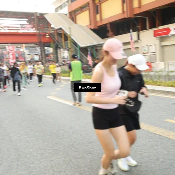 Runner Photo 4697130