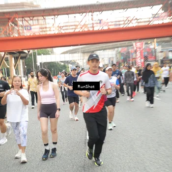 Runner Photo 4697146