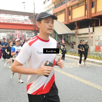 Runner Photo 4697290