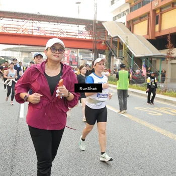 Runner Photo 4697364