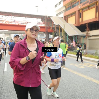 Runner Photo 4697385