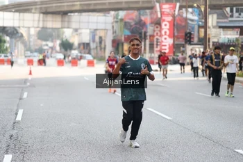Runner Photo 4697413