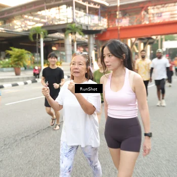 Runner Photo 4697498