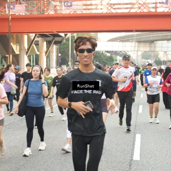 Runner Photo 4697499