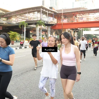 Runner Photo 4697503