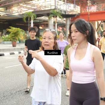 Runner Photo 4697523