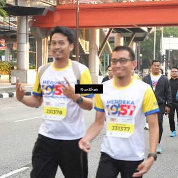 Runner Photo 4697556