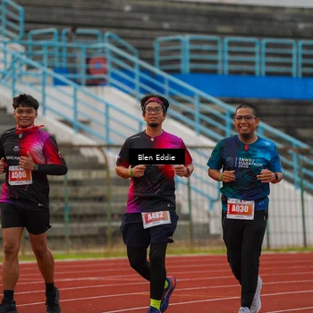 Runner Photo 4697577
