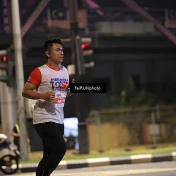 Runner Photo 4697591