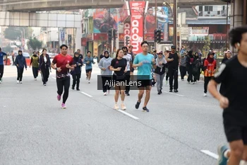 Runner Photo 4697612
