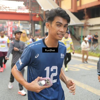 Runner Photo 4697634