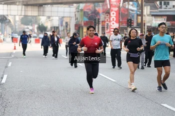Runner Photo 4697672
