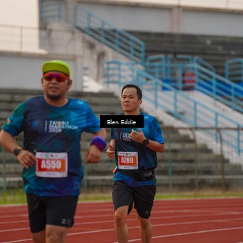 Runner Photo 4697724