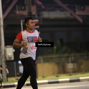 Runner Photo 4697728