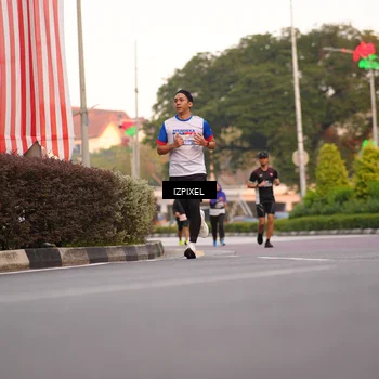 Runner Photo 4697744