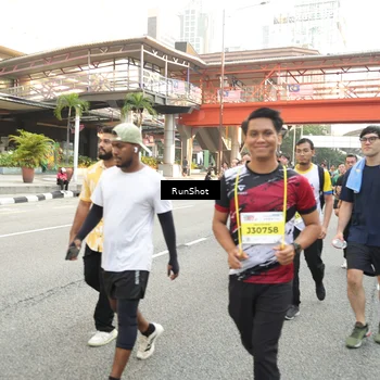 Runner Photo 4697749