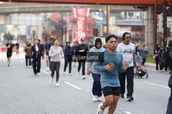 Runner Photo 4697772