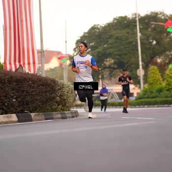 Runner Photo 4697787