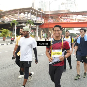 Runner Photo 4697830