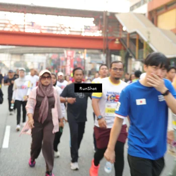 Runner Photo 4697844