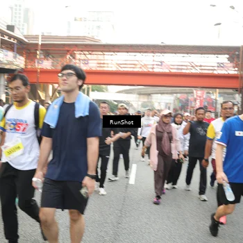 Runner Photo 4697875