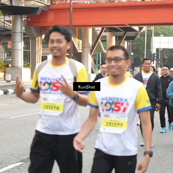 Runner Photo 4697903