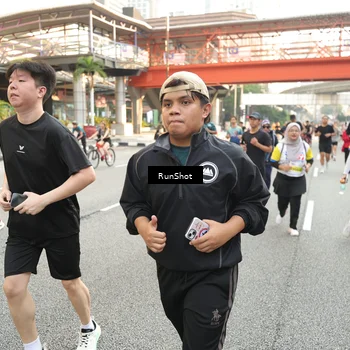 Runner Photo 4697987