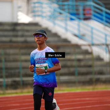 Runner Photo 4698003