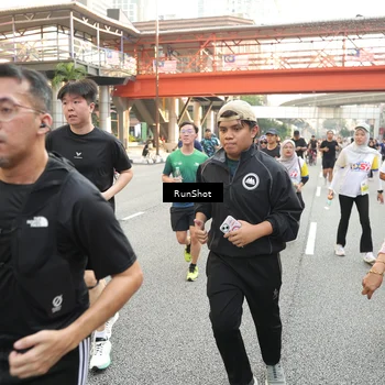 Runner Photo 4698028