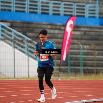 Runner Photo 4698053