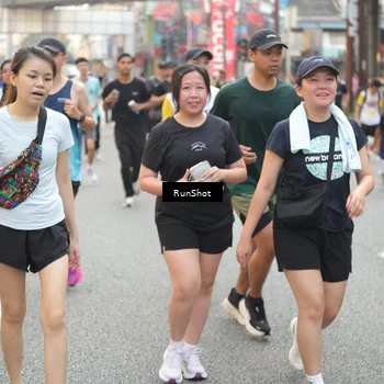 Runner Photo 4698070